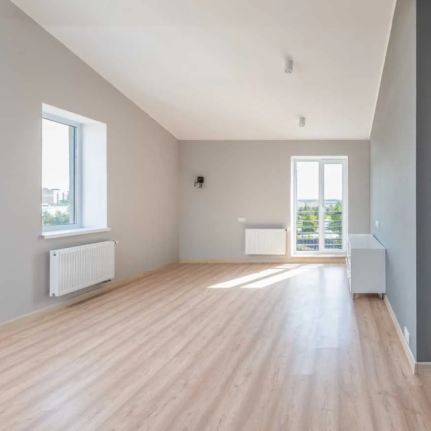 pose de parquet contrecollé à Nice sur mesure